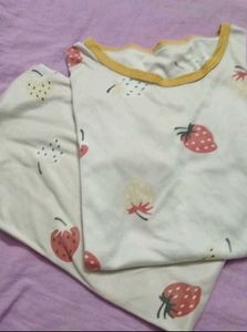 😃🍓Strawberry Print night suit