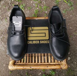 Caliber Black Martin Lace-Up Ankle Boots