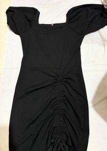 Chic Black Bodycon Mini Dress