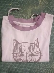 Pink Crop T-shirt With Back Arc Cut Pattern