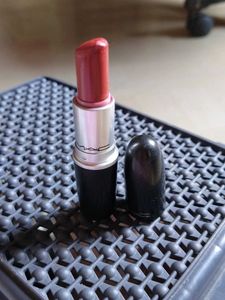 MAC Lipstick Russian Red