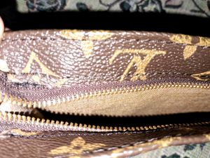 Louis Vuitton Vintage Pouch