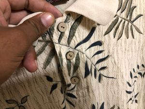 Old College Inn Cream Printed T Shirt