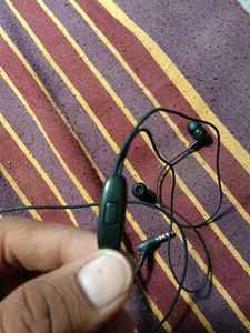Best Earphone Deep Base