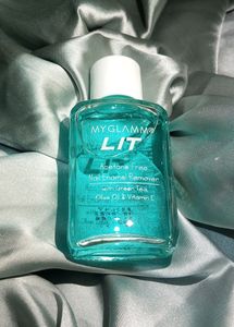 Myglamm Lit Acetone Free Nail Polish Remover
