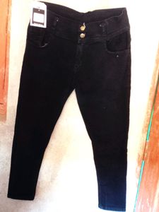 New Regular Fit Jeans... Low Price