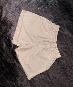 Solid Causal Beige Shorts