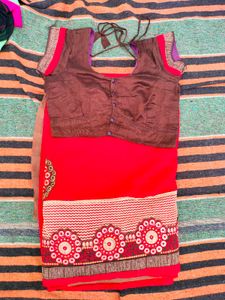 Dual Colour Saree With Blouse