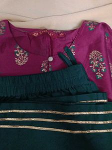 Purple Printed Kurti with Green Pant