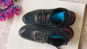 Black Running Shoes