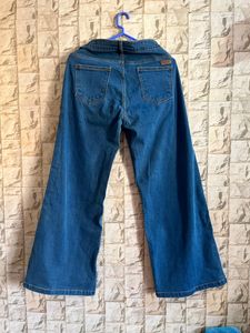 Knees Cut Wide Leg Jeans