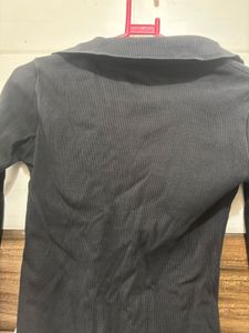 Ribbed Long Sleeve Crop Top - 28 sized