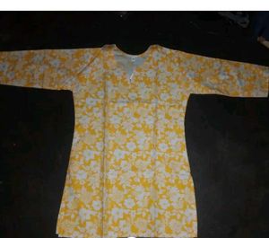 Beautiful 💛 Short Women Kurti