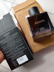 Perfum With Florel Smell