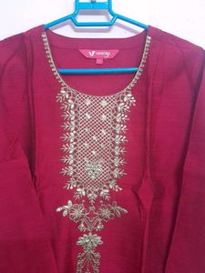 Elegant Embroidered Kurta