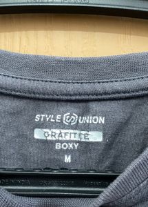 Los Angeles Graphic Tee