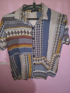 Jeans With Printed Half Shirt