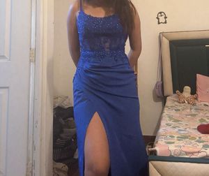 Elegant Blue Formal Gown