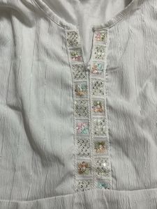 White Embroidered Kurta
