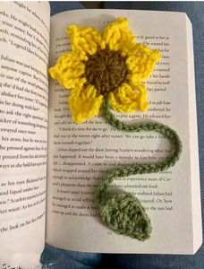 Crochet Sunflower Bookmark