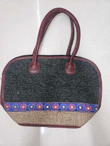 Women Black Rajdhani Shoulder Bag - Extra Spacious