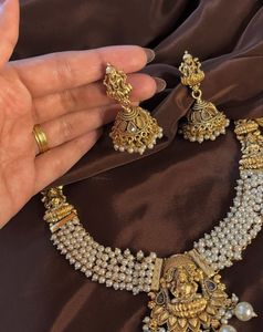 Golden Indian Jewelry Set with Zaveri Pearls