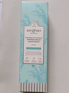 DOT &amp; KEY Barrier Repair Moisturizer