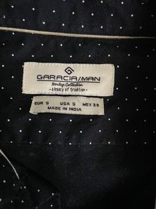 Garacia Polka dot shirt