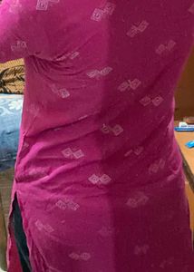 Elegant Pink Embroidered Cotton Kurti – Size S