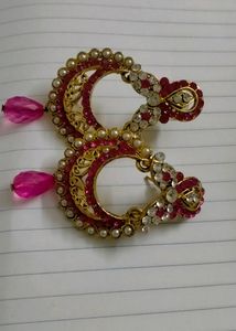 Beautiful earrings 💖 Magenta colour