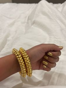 Gold bangle 🥇