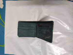 WALLET FOR DAILY USE..