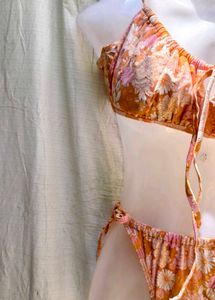 SEXY BEACH WEAR BIKINI