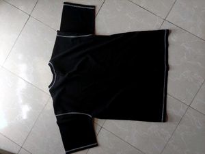 Black T-Shirt w/Contrast Stitching