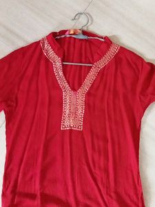 Size- M, Red Kurti