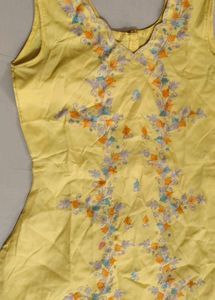 Yellow Embroidered sleeveless kashmiri work kurta