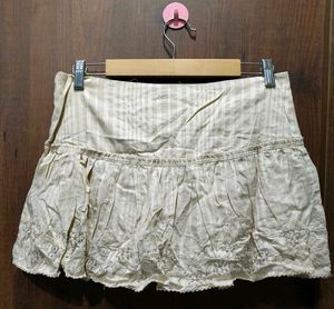 Abercrombie & Fitch_ Pleated Vintage Mini Skirt