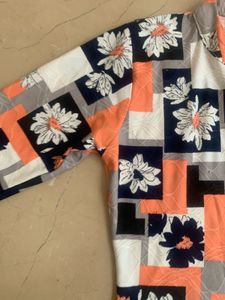 Geometric Floral Printed Kurti – Multicolor
