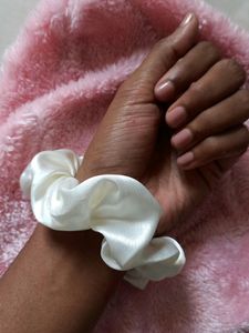White Scrunchie
