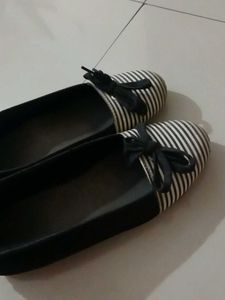 Striped Bow Ballet Flats
