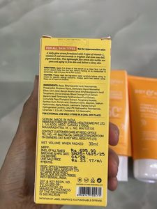 Dot &amp; Key Skincare Set