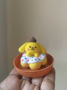 SANRIO Pompompurin Figurine 💛
