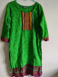 Green Embroidered Kurta