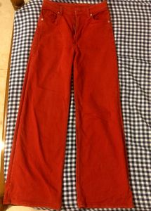 RED h&m jeans