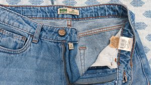 Straight fit , Blue Denim Jeans