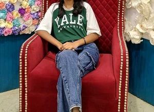 Yale University Graphic Tee