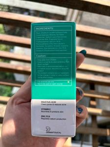DERMATOUCH Salicylic Acid 2% Face Wash