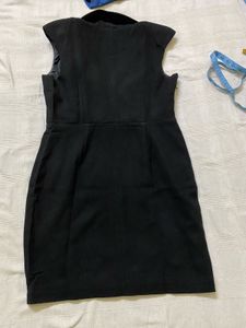 Laetia Black Dress
