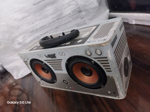 Ubon Hulk Series 10w Full Bass Speaker For Sale[ Retro Designed]
