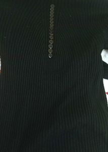 Black Colour Woolen Full Tshirt